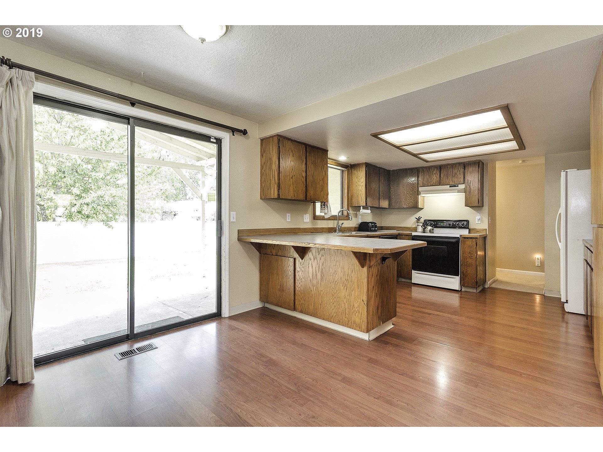 Hillsboro, OR 97124,3820 NE LINCOLN ST