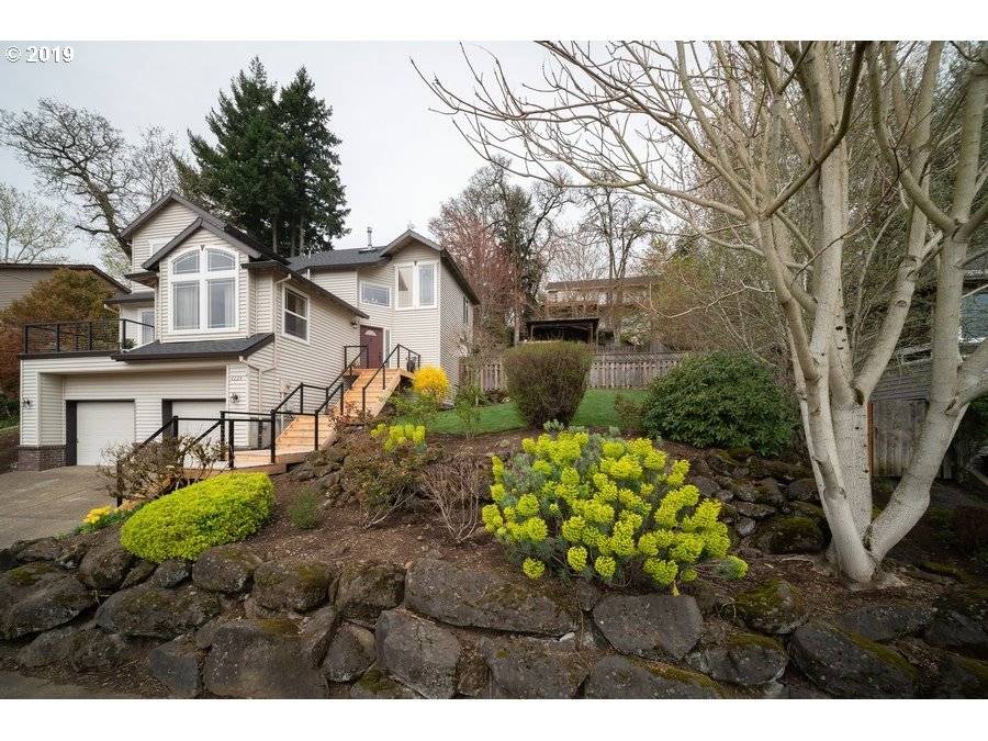 4224 IMPERIAL DR, West Linn, OR 97068