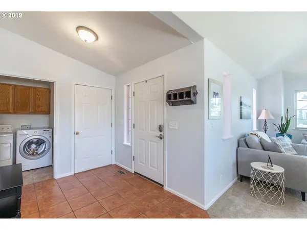 4637 CALUMET WAY, Eugene, OR 97404