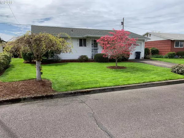 1354 HAMPTON WAY, Woodburn, OR 97071