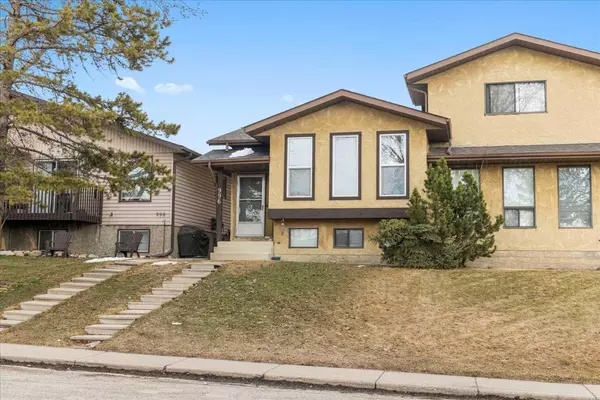 Calgary, AB T2E7R8,996 Mckinnon DR NE