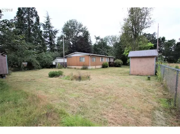 16534 S HIGHWAY 211, Molalla, OR 97038