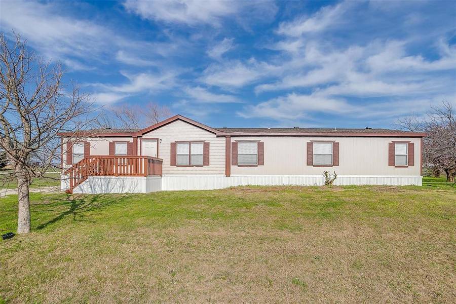 9216 Colorado Street, Joshua, TX 76058