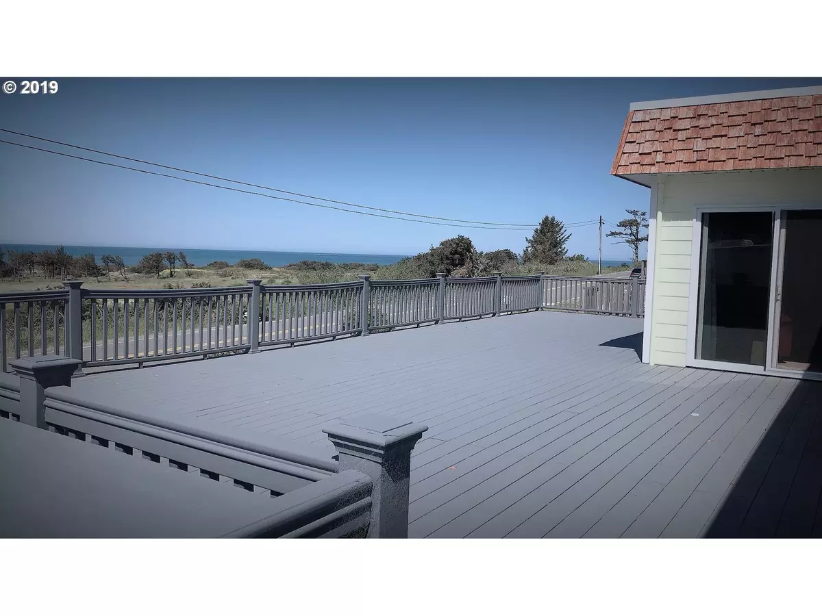 Gold Beach, OR 97444,94025 WEDDERBURN LP RD