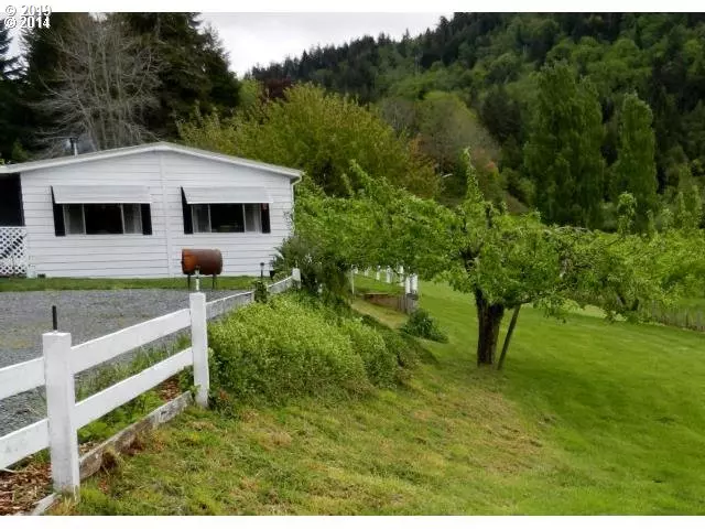 94586 RINK CREEK LN, Coquille, OR 97423