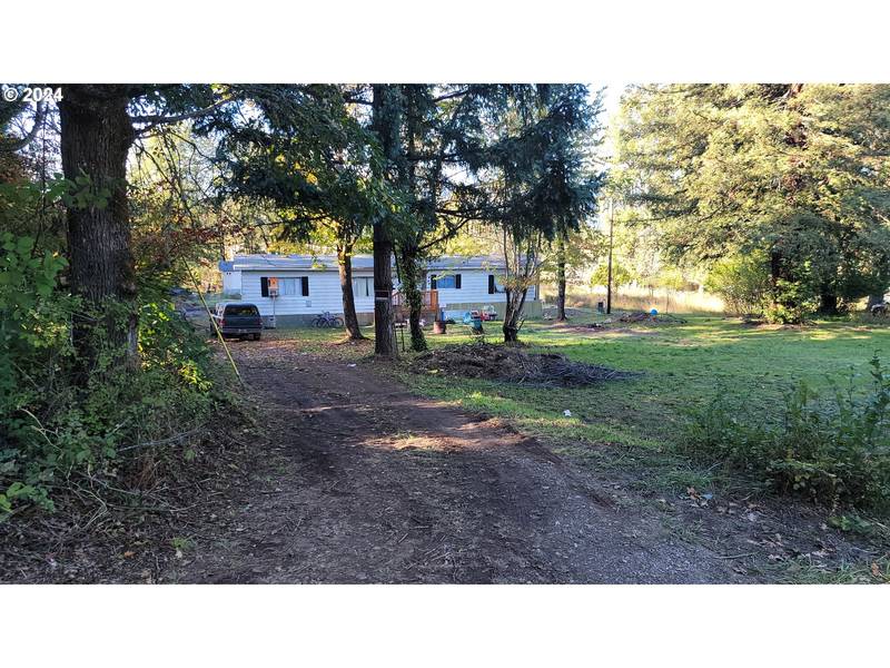 251 MAJOR DR, Glendale, OR 97442