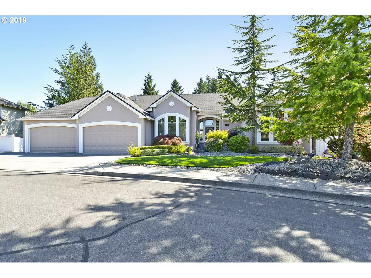 Gresham, OR 97080,348 SW 38TH LOOP