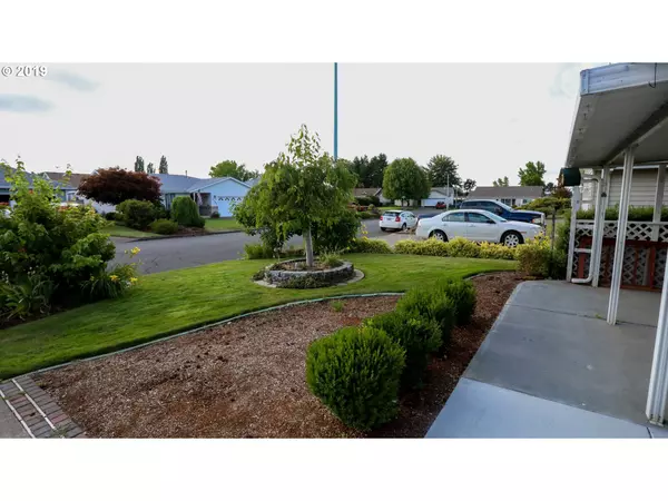 Woodburn, OR 97071,2136 LILAC WAY