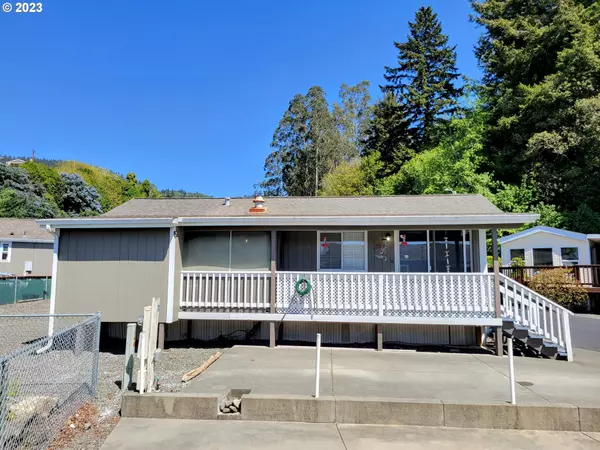 Brookings, OR 97415,16219 LOWER HARBOR RD #43