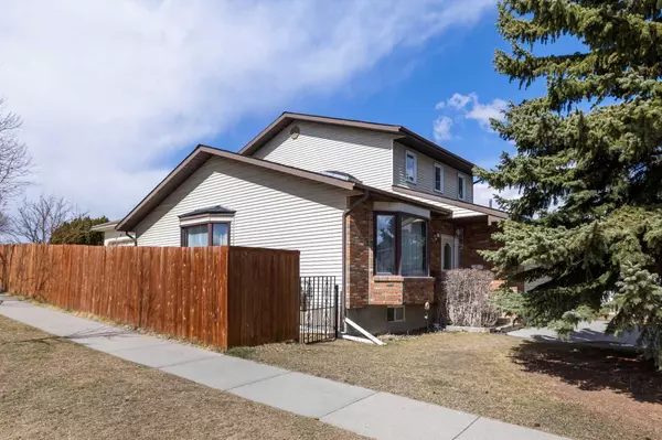 Calgary, AB T3K 2Y6,159 Sandarac PL NW