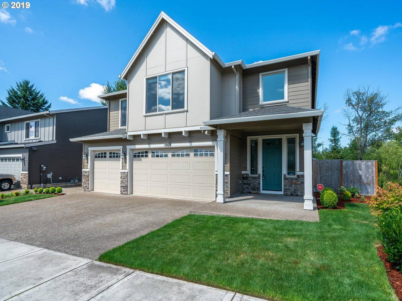1069 NE 47TH AVE, Hillsboro, OR 97124