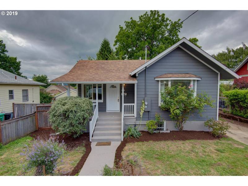 3921 SE 30TH AVE, Portland, OR 97202