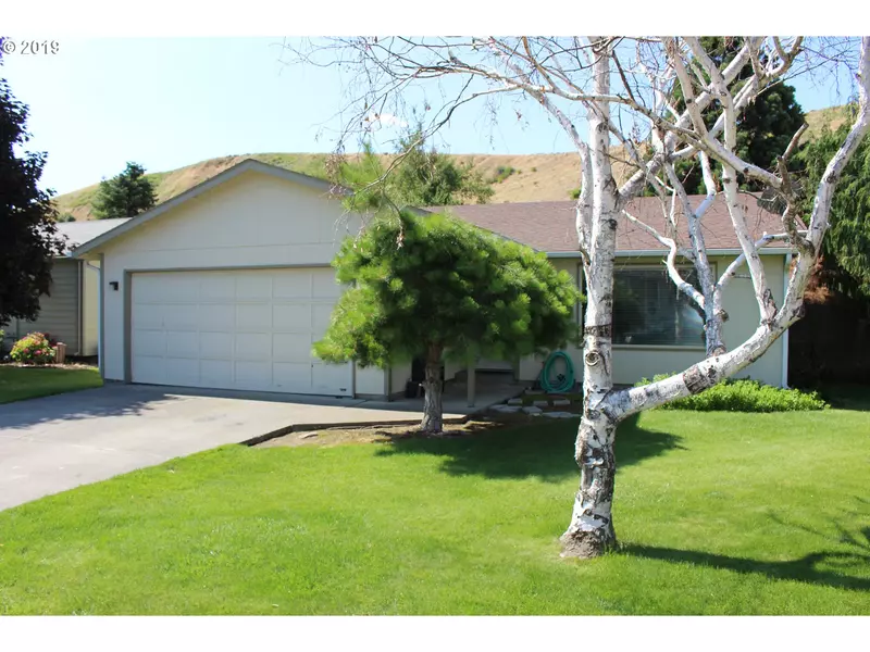 845 NW 1ST, Milton Freewater, OR 97862