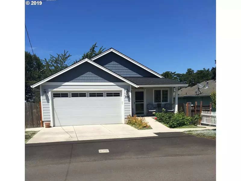 419 Pearl St, Oregon City, OR 97045