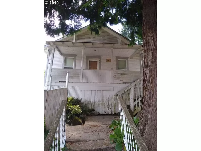 516 PEARL ST, Oregon City, OR 97045