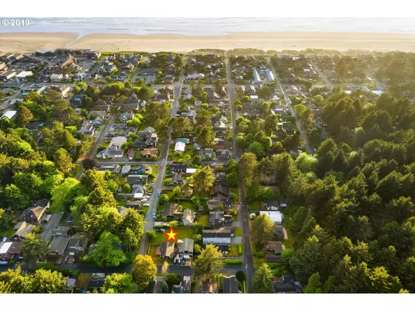 Cannon Beach, OR 97110,E Jackson ST