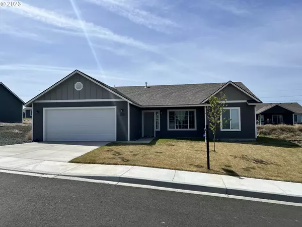 Umatilla, OR 97882,2716 Grouse ST