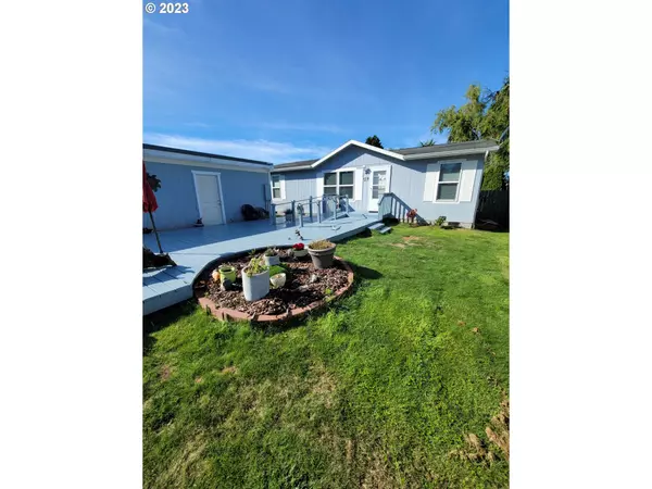 Bandon, OR 97411,1222 SE JUNE AVE