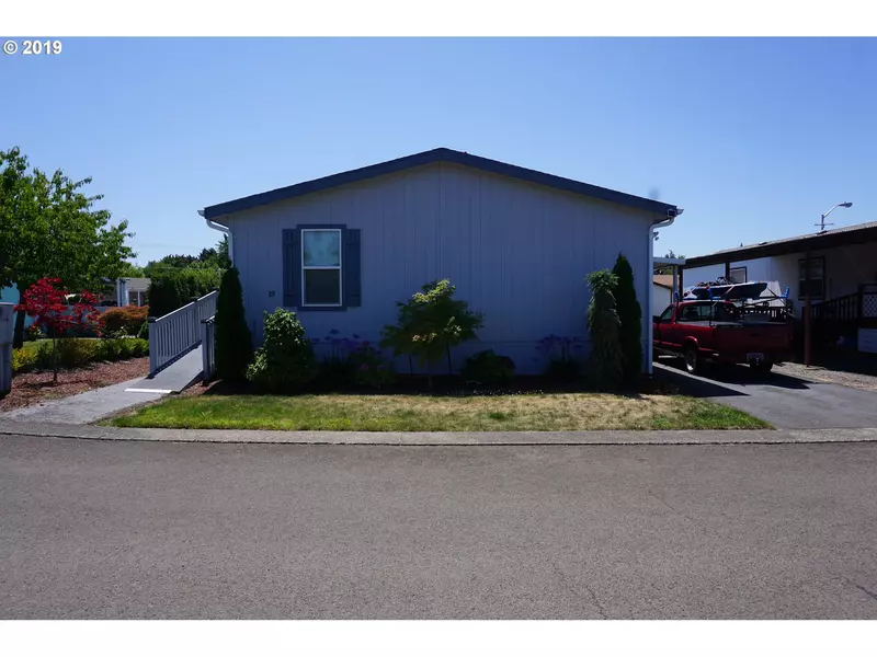 7455 SE KING RD #19, Milwaukie, OR 97222