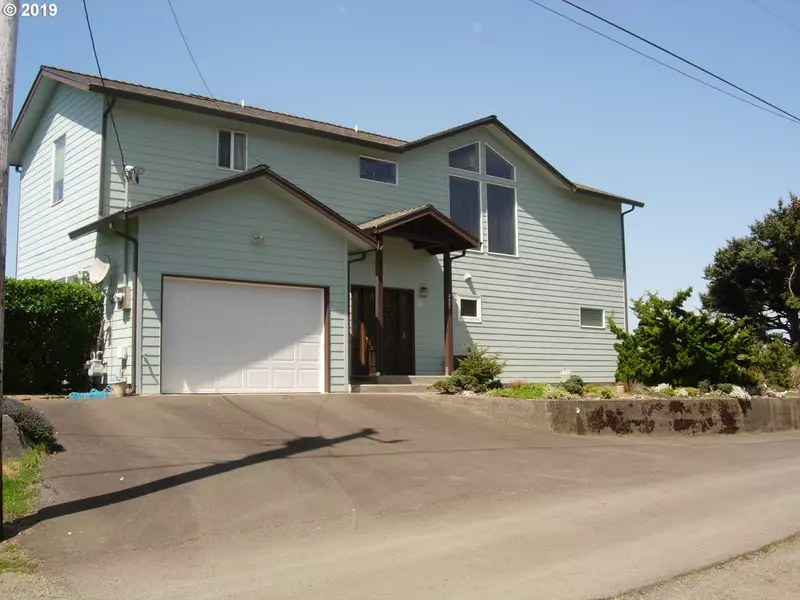 5423 NW KEEL AVE, Lincoln City, OR 97367