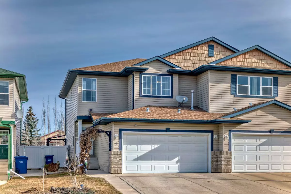 Red Deer, AB T4R 3G2,9 Amlee Close