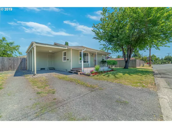 Springfield, OR 97477,2074 G ST