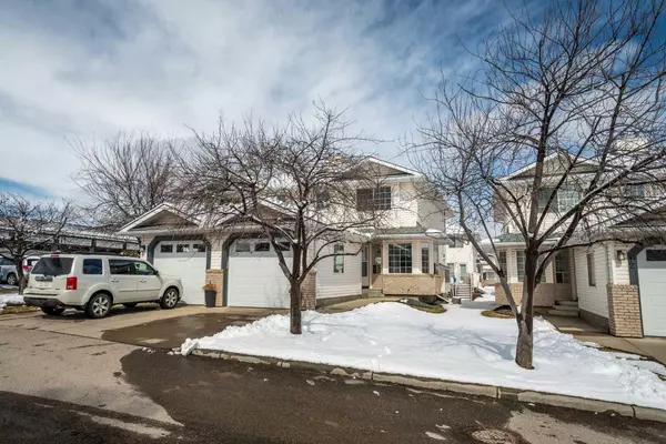 Calgary, AB T3B 5R4,14 Silvergrove Close NW