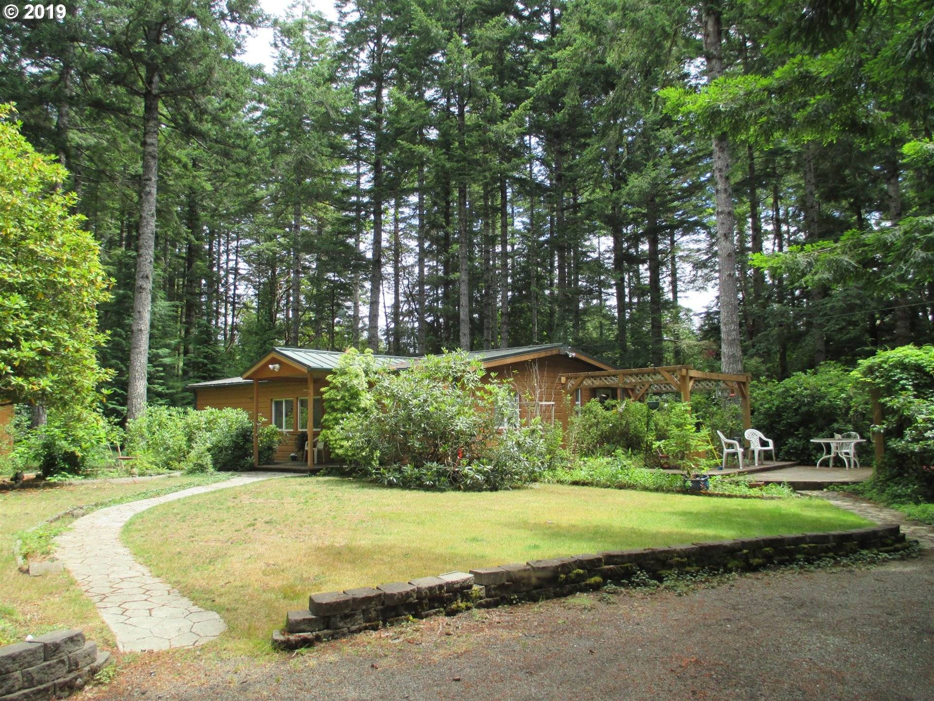 88897 SHERRILL LN, Bandon, OR 97411