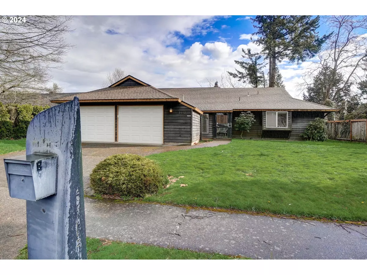 Gresham, OR 97030,2052 NE 38TH DR