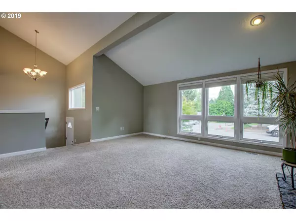 Tualatin, OR 97062,21935 SW DAKOTA DR