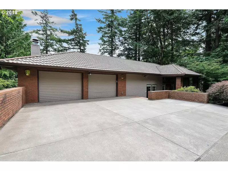 19 HIDALGO ST, Lake Oswego, OR 97035