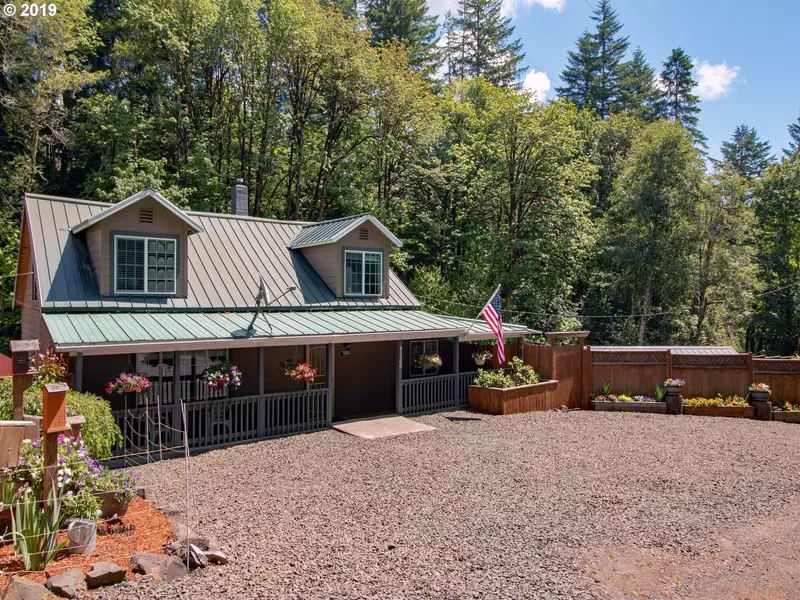 41200 SW PUMPKINSEED RD, Willamina, OR 97396