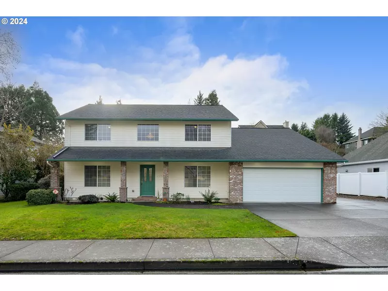 2434 NW ANTHONY CT, Mc Minnville, OR 97128