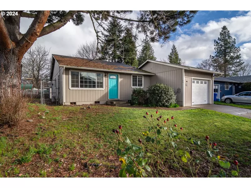 108 COLUMBIA LOOP RD, Roseburg, OR 97471