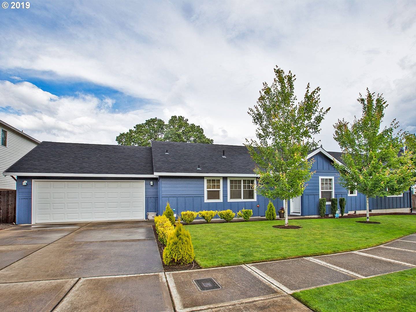 214 NE 55TH AVE, Hillsboro, OR 97124