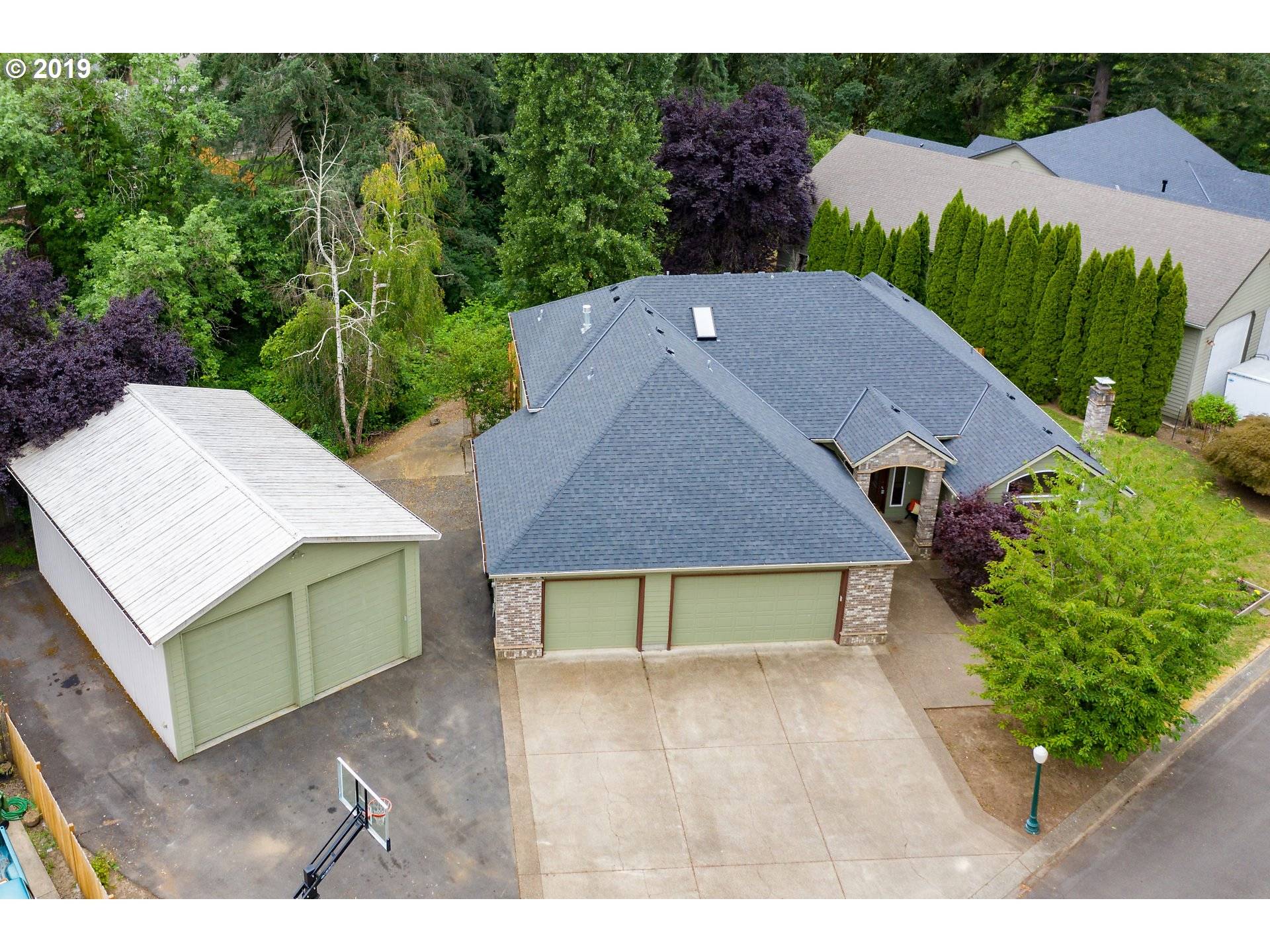 Newberg, OR 97132,128 NICHOLAS WAY