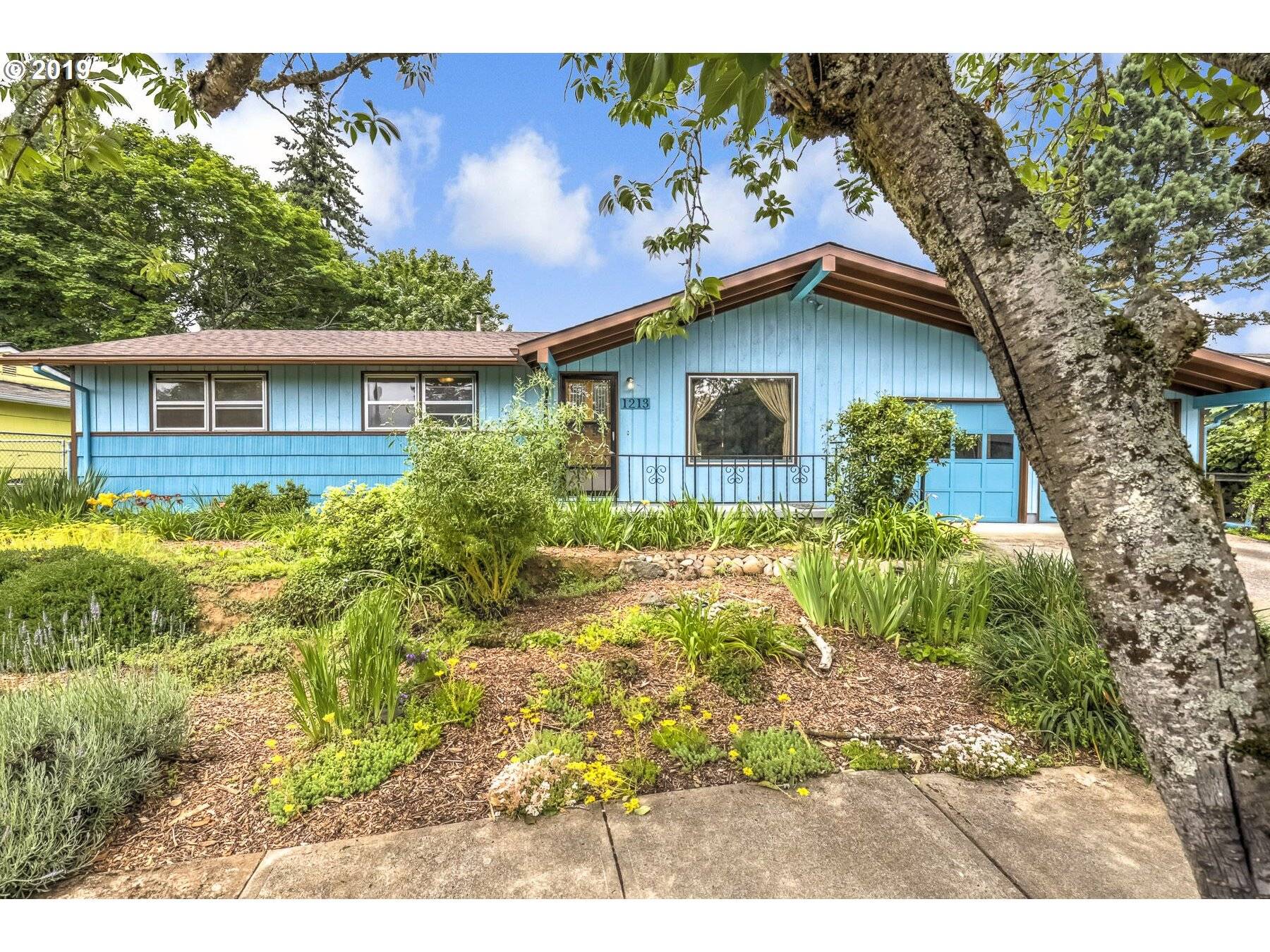 1213 SE 141ST AVE, Portland, OR 97233