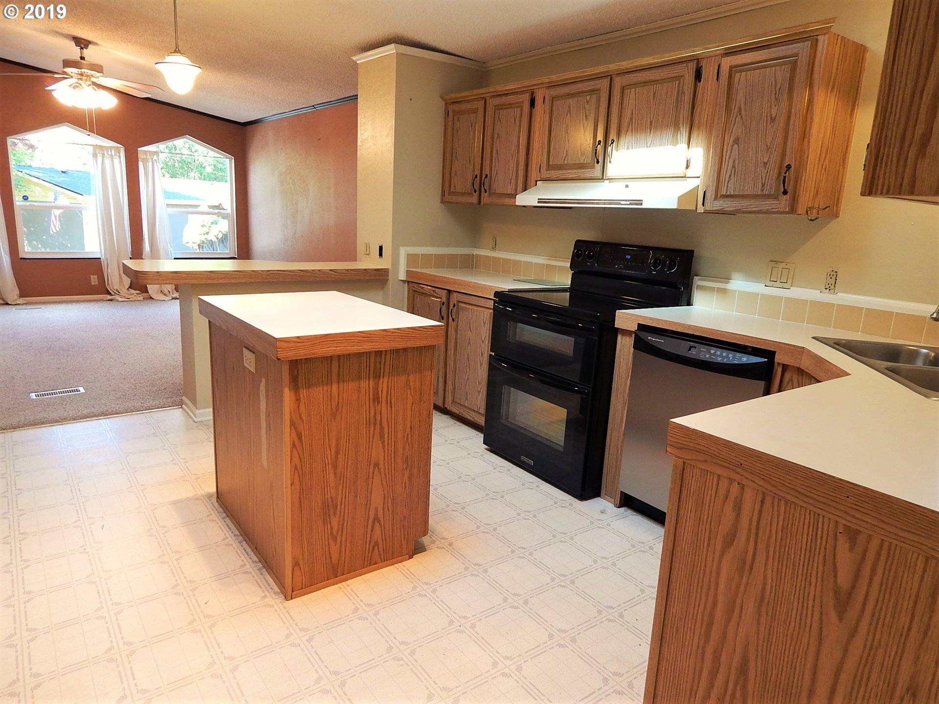 Clackamas, OR 97015,15269 SE LOUISE LN #Sp #3