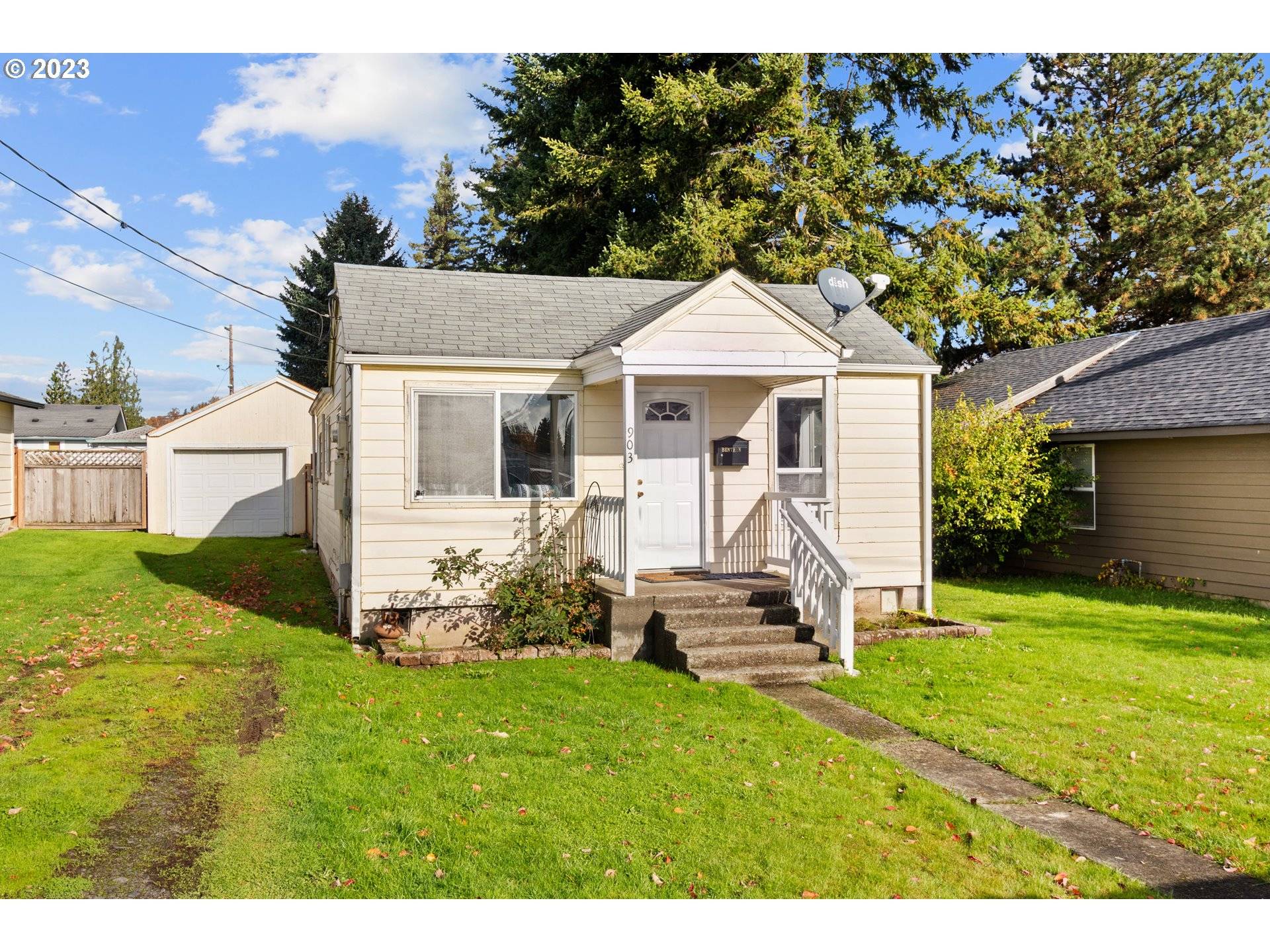 903 ELIZABETH ST,  Kelso,  WA 98626
