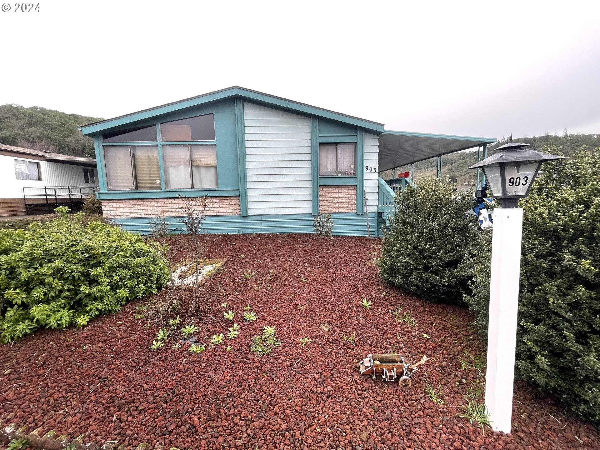 903 SHADOW RANCH LN, Roseburg, OR 97470