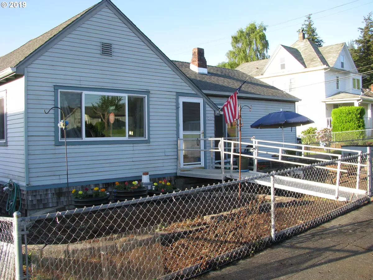 Coquille, OR 97423,596 E 11TH ST