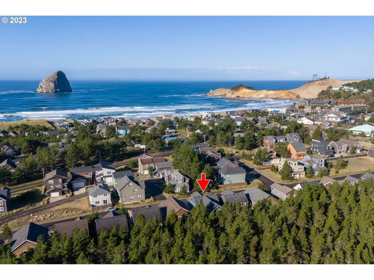 Pacific City, OR 97135,33605 CENTER POINTE DR