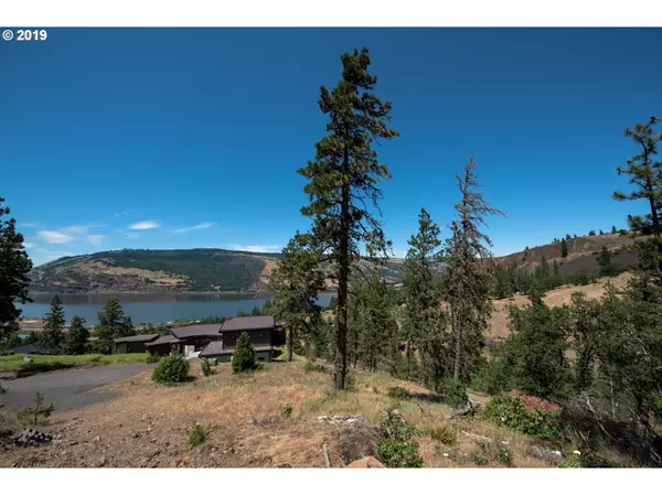 Mosier, OR 97040,350 MAYA WAY