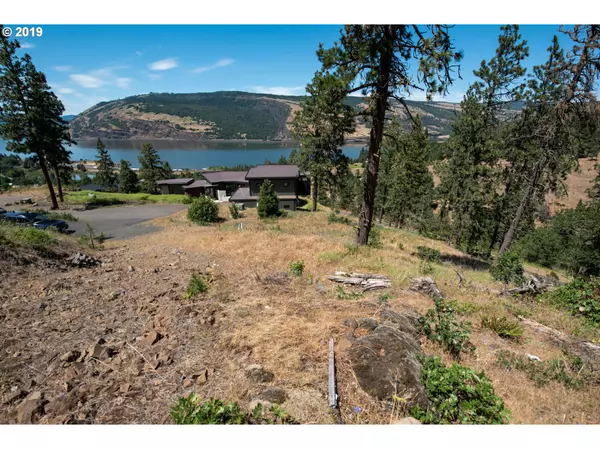 Mosier, OR 97040,350 MAYA WAY