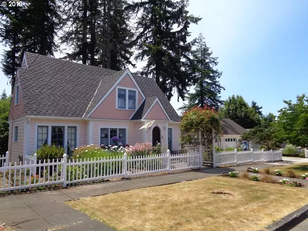 Coquille, OR 97423,891 E 1ST