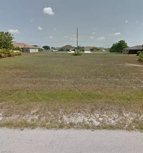 106 12th TER, Cape Coral, FL 33909