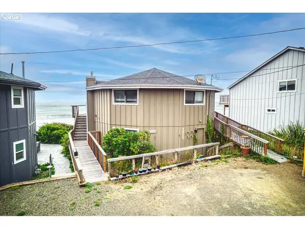 Gleneden Beach, OR 97388,7015 NEPTUNE AVE