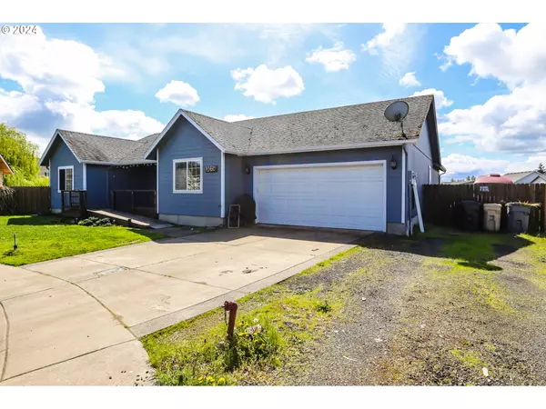 Harrisburg, OR 97446,1066 WHITLEDGE PL