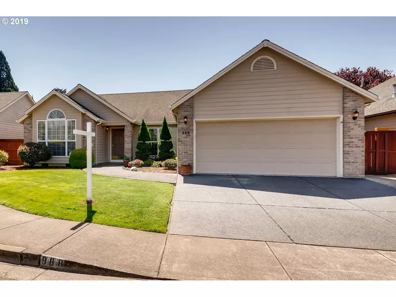 988 STONEBRIDGE AVE, Keizer, OR 97303