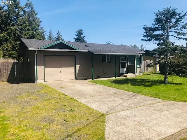 2032 WILLOW ST, Florence, OR 97439